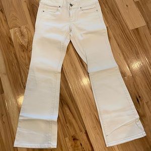 American Eagle white stretch jeans, size 8